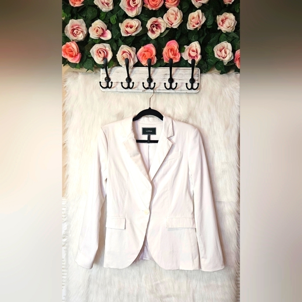 Le Chateau Classic Linen & Cotton Lined Blazer